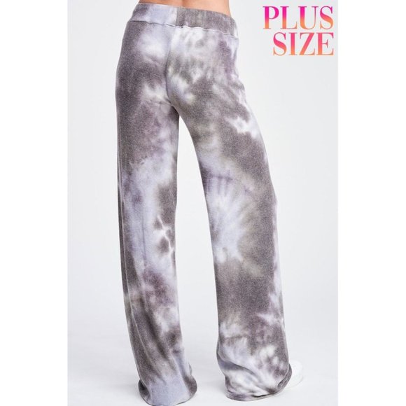 💕2 pc SET! Plush Gray & Lavender Tie Dye Lounge Set - Picture 4 of 4
